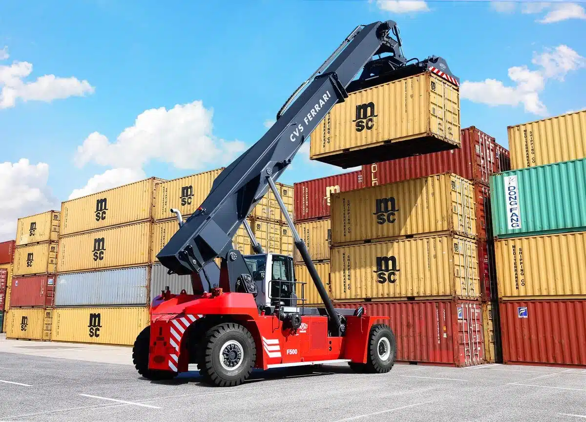 Curso de Operador de Reach Stacker - Elévate Formación